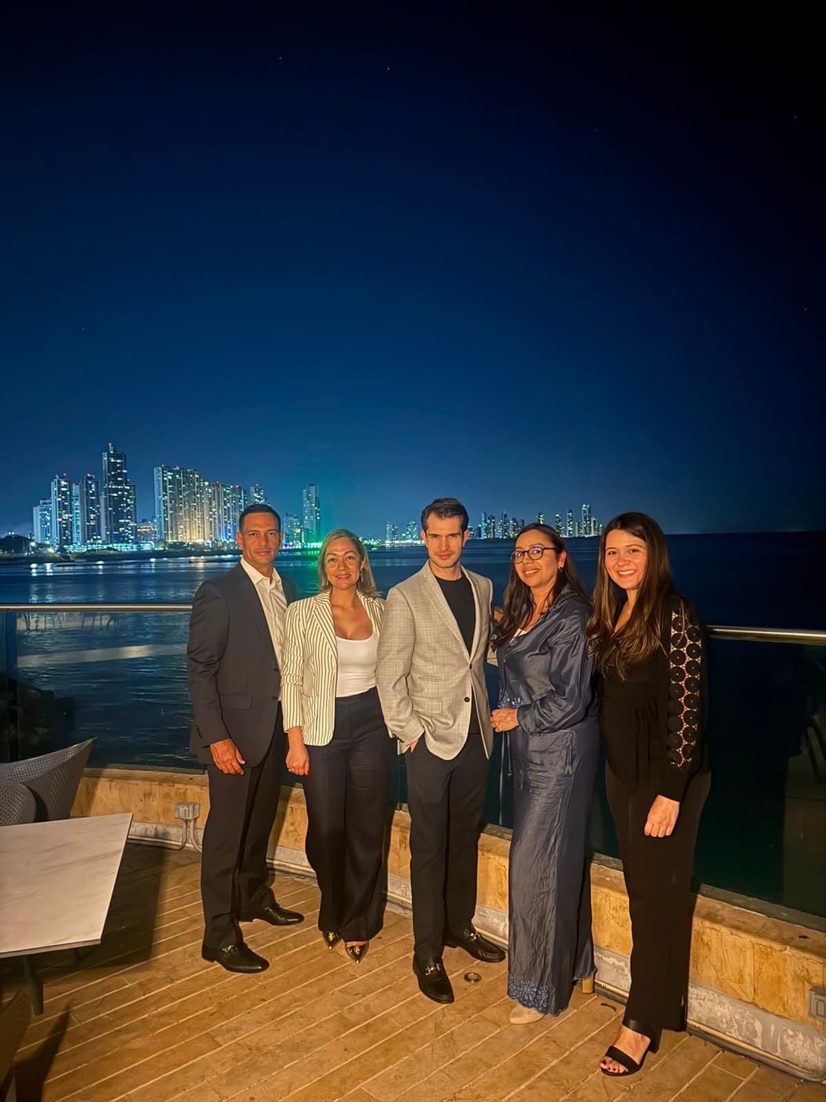 Equipo participante en la introducción de Avéli en Panamá